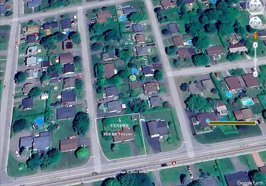 Bungalow à vendre - 369 Boul. Tessier, Lachute, J8H4C1