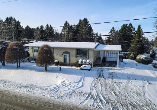 House for sale - 1220 47e Rue N., Saint-Georges, G5Z 2H8