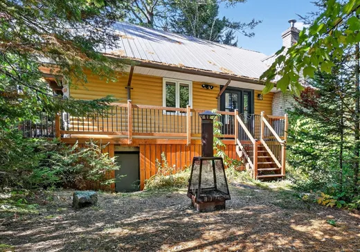 Maison à vendre - 420 Ch. du Lac-Cornu, St-Adolphe d'Howard, J0T 2B0