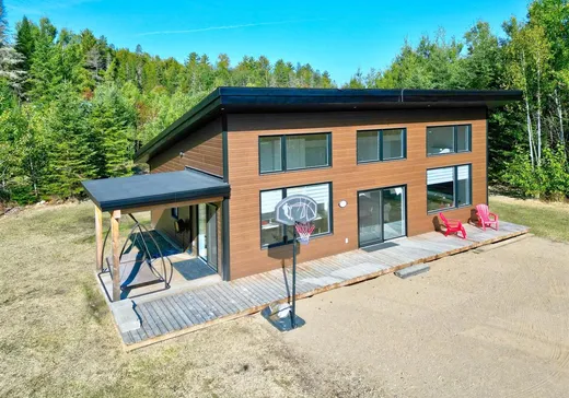 Maison à vendre - 11 Rue du Canot, St-Come, J0K 2B0