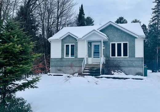 Bungalow à vendre - 117 Rue de la Fleur-de-Lys, Saint-Colomban, J5K1Z3
