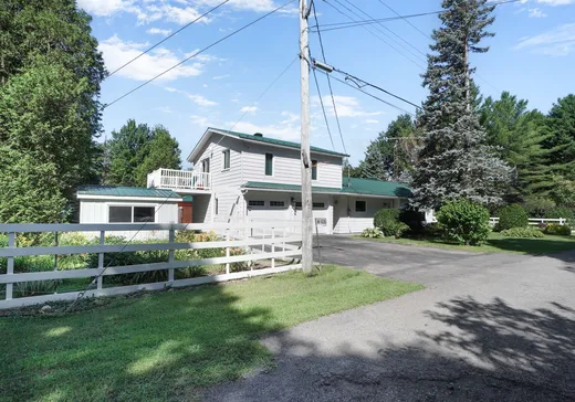 Maison à vendre - 436 Rue Lecompte, Rigaud, J0P 1P0