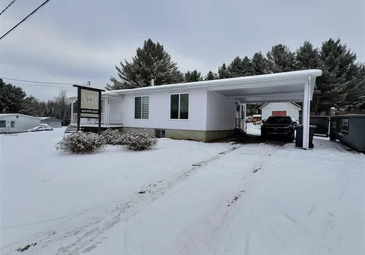Bungalow à vendre - 190 Ch. des Fonds, Montréal (Centreville), G0M2B0