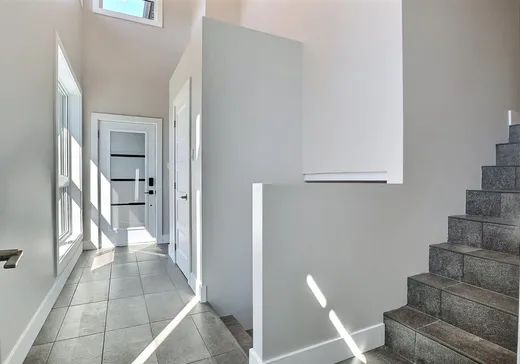 Maison à vendre - 6083 Rue Monet, Repentigny, J0B 2P0