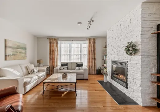 Maison à vendre - 8 Rue des Goélands, Beaupré, G0A 1E0