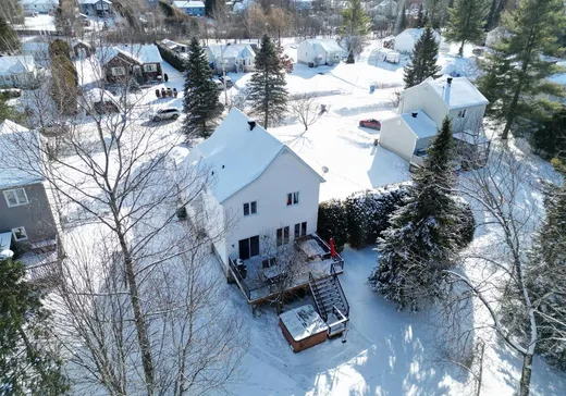 Maison à vendre - 30 Rue des Cèdres, Magog, J1X 6G1