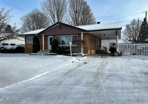 Maison à vendre - 4 Rue St-Jean, Victoriaville, G6P 2V1