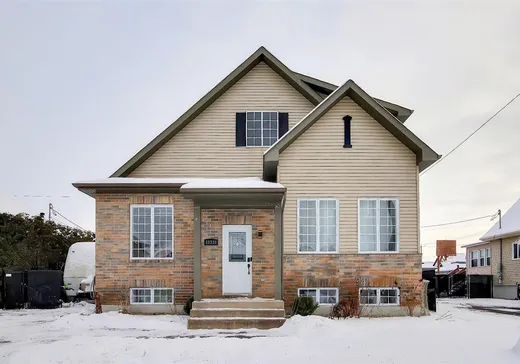 Two or more stories for sale - 10330 Rue du Chinon, Mirabel, J7N0M1