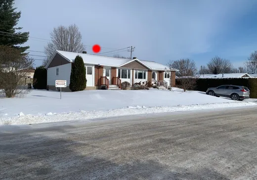 Maison à étages à vendre - 347 Rue Émile, Victoriaville, G6P8B8