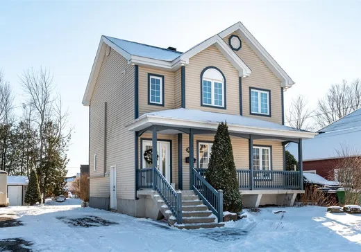 Maison à étages à vendre - 369 Rue Basile-Letendre, St-Germain-De-Grantham, J0C1K0