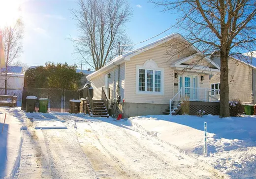 Maison à vendre - 4620 Rue Waban-Aki, Sherbrooke, J1L 3B9