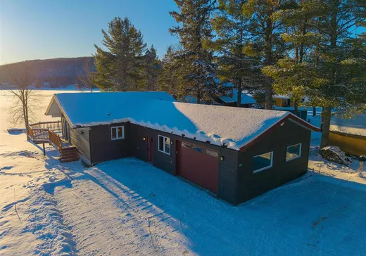 Maison à vendre - 1196 Route 141, Saint-Herménégilde, J0B 2W0