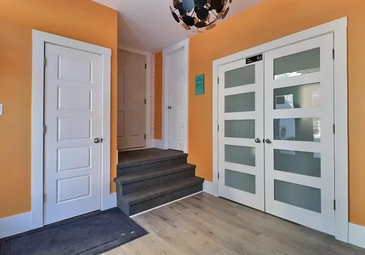 Maison à vendre - 160 Rue Pierce, Magog, J0B 1C0