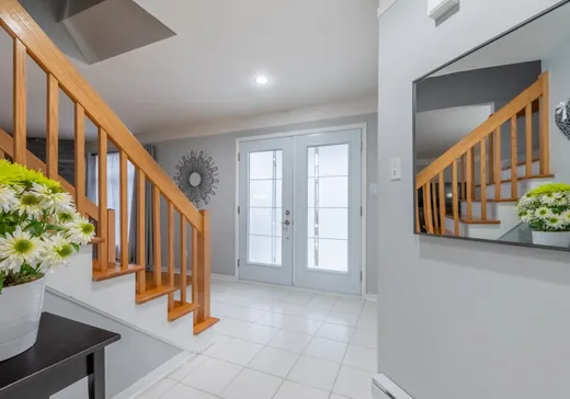 Maison à vendre - 465 Rue du Prince-Albert, Otterburn Park, J3H 5R2