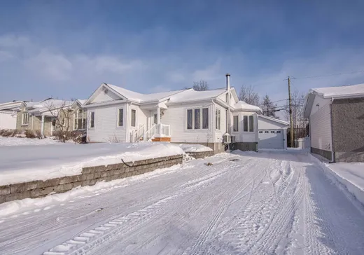 House for sale - 620 Av. Dargis-Ménard, Amos, J0Y 1Z0