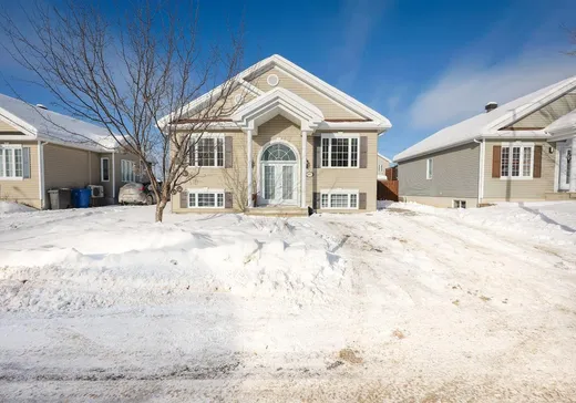 Bungalow for sale - 697 Rue de l'Épilobe, Quebec City, G3G3C8