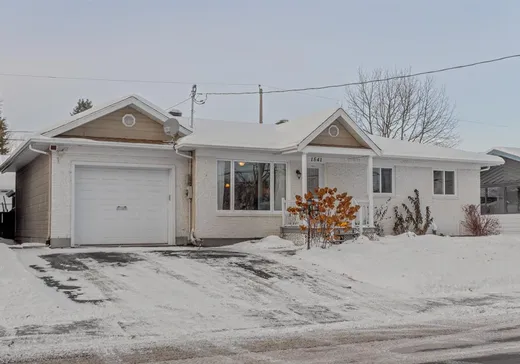 Bungalow à vendre - 1541 Rue du Vignoble, Charlesbourg, G2L1R1