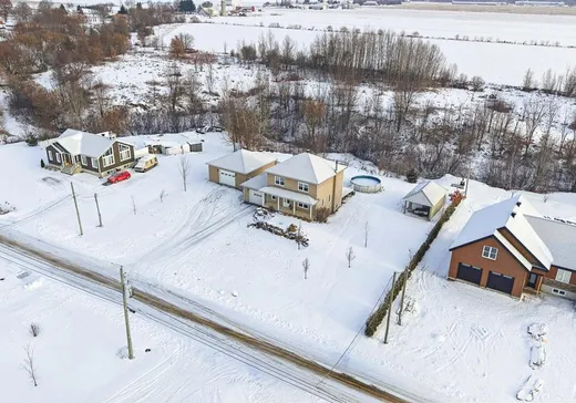 House for sale - 907 Rue Desaulniers, St-Wenceslas, G0Z 1J0