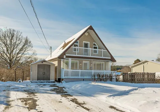 House for sale - 62 Rue Dufresne, Windsor, J1S 2H6