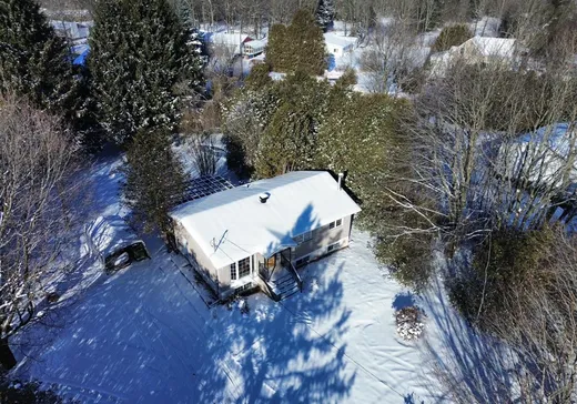 Bungalow à vendre - 30 Route du Canton, Lachute, J8G0B6