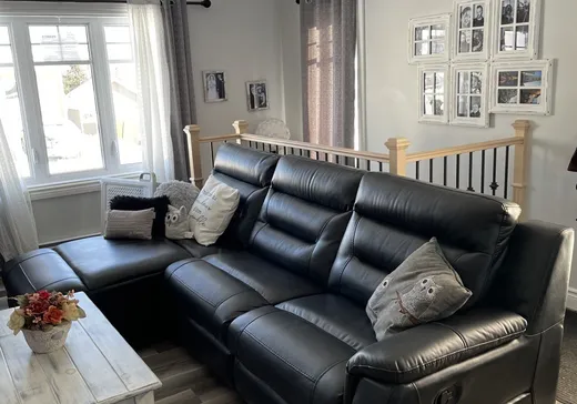 Maison à vendre - 219 Rue Tremblay, St-Simeon, G0T 1X0