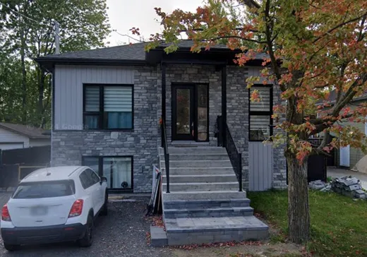 Two or more stories for sale - 3180 Rue Cartier, Sainte-Marthe-sur-le-Lac, J0N1P0