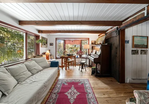 Maison à vendre - 278 Ch. du Mont-Castor, Sainte-Agathe-des-Monts, J8C 2Z8