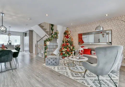 House for sale - 3149 Rue André, Sainte-Marthe-sur-le-Lac, J0N 1P0