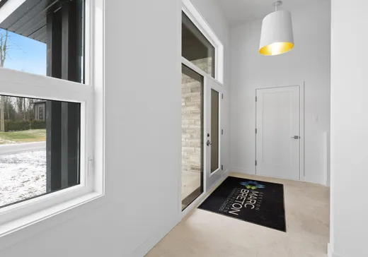 House for sale - 52 Rue Western, Waterloo, J0E 2N0