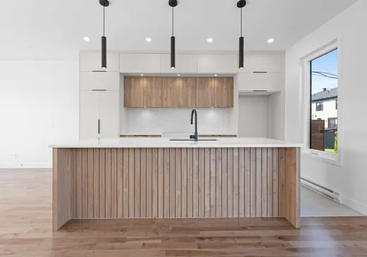 Maison à vendre - 168 Rue du Domaine, Granby, J0E 2A0