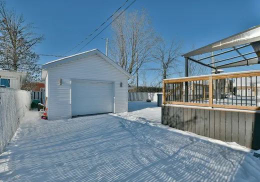 Maison à vendre - 1208 Rue St-Sacrement, Terrebonne, J6W 3G4