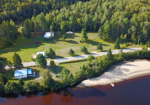 Maison à vendre - 4323 Ch. du Rapide, Rivière-Rouge, J0T 1T0