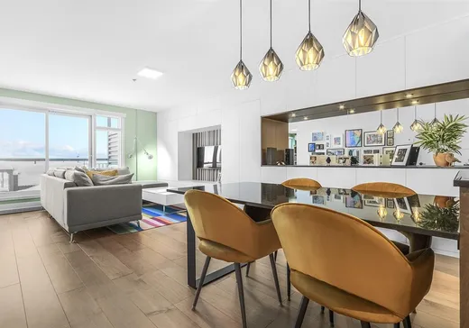 Condo for sale - 744 Rue St-Jean, App. 301, Quebec City, G1R1P9