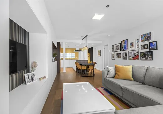 Condo for sale - 744 Rue St-Jean, App. 301, Quebec City, G1R 1P9