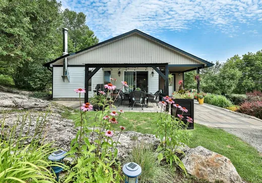 Maison à vendre - 110 Rue Rollin, Val-des-Monts, J0X 2L0