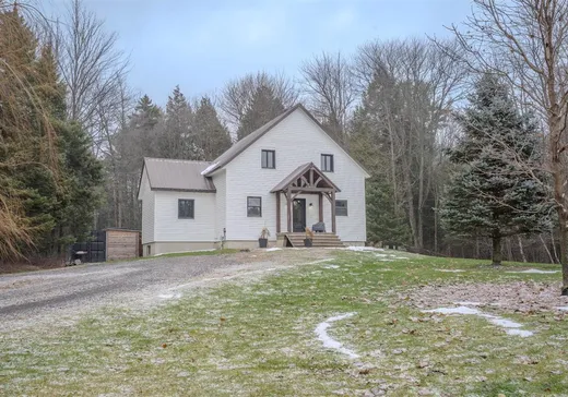 Maison à vendre - 324 Route 143, Saint-Bonaventure, J0C 1C0