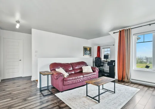Condo à vendre - 223 Rue de la Petite-Rivière, Lavaltrie, J5T 0A5