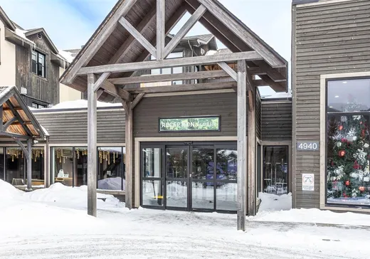 Condo à vendre - 4940 Ch. du Parc, App. E208, Orford, J1X 7N9