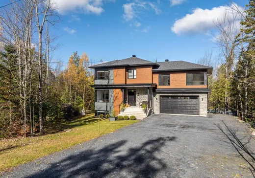 Maison à vendre - 84 Rue des Rochers-Boisés, Orford, J1X 7C9