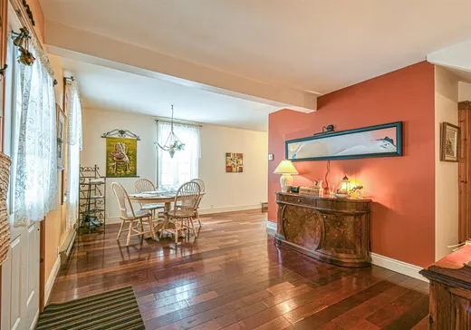 Maison à vendre - 1418 Rue Labelle, Sainte-Adèle, J8B 1E4