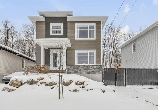 Two or more stories for sale - 53 Av. des Générations, St-Apollinaire, G0S2E0