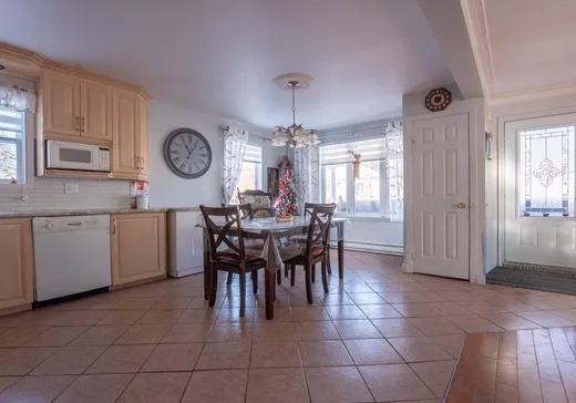 Maison à vendre - 1158 Rue St-Joseph, Asbestos, J0A 1L0