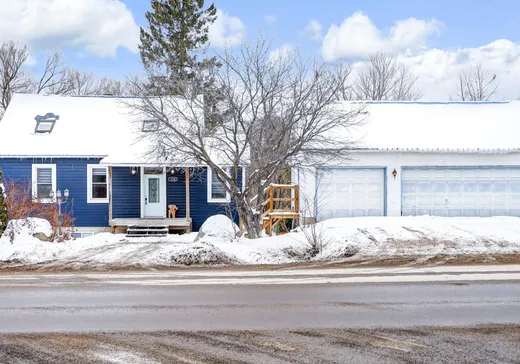 Maison à vendre - 1232 Ch. du Lac-Écho, Prévost, J0R 1T0