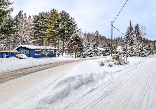 Two or more stories for sale - 2389 Rue Landry, Rivière-Rouge, J0T1T0