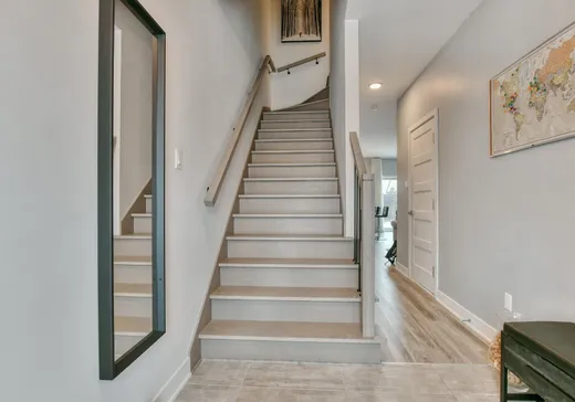 Maison à vendre - 377 Rue du Merlot, Sainte-Marthe-sur-le-Lac, J0N 1P0