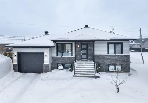 Bungalow à vendre - 2705 Rue Du Gouverneur, Drummondville, J2B0S5