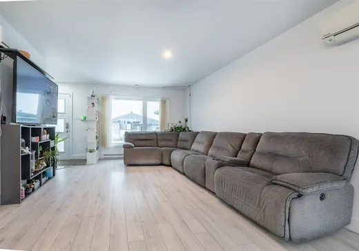 Maison à vendre - 2705 Rue Du Gouverneur, Drummondville, J2B 0S5