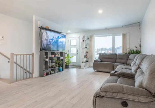 Maison à vendre - 2705 Rue Du Gouverneur, Drummondville, J2B 0S5