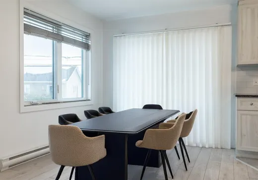 Maison à vendre - 2705 Rue Du Gouverneur, Drummondville, J2B 0S5