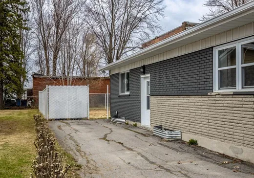 Maison à vendre - 1411 Rue Notre-Dame, La Tuque, G0X 0X0